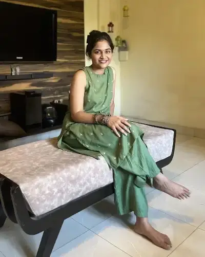 Kesar Bagh Call Girls